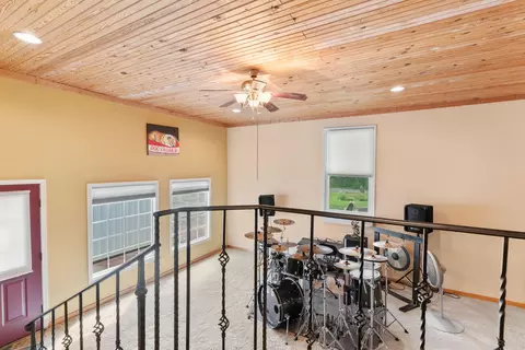 Entry Way - 178 Garner Dr, Ozark, MO 65721 photo 3 of 6