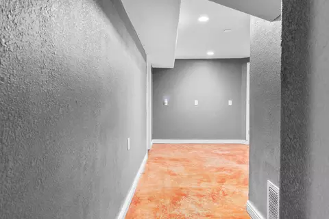 Entry Way - 178 Garner Dr, Ozark, MO 65721 photo 6 of 6