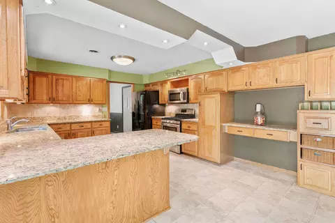 Kitchen - 178 Garner Dr, Ozark, MO 65721 photo 2 of 7