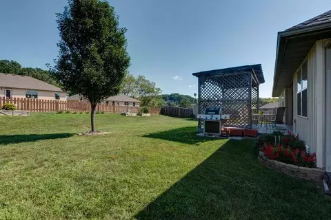 1067 E Daisy Falls Dr, Nixa, MO 65714 photo 17