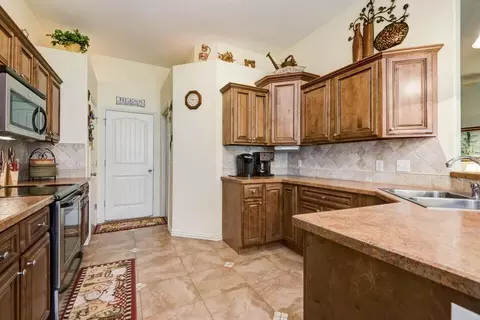 1067 E Daisy Falls Dr, Nixa, MO 65714 photo 9