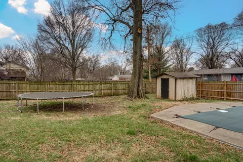 Exterior - 2317 S Hilton Ave, Springfield, MO 65807 photo 10 of 10