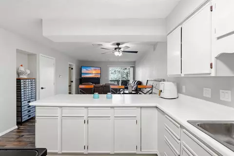 Kitchen - 250 Berry Dr #A7, Branson, MO 65616 photo 3 of 3