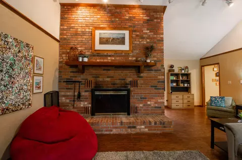 Living - 8420 Interlochen Dr, Nixa, MO 65714 photo 2 of 2