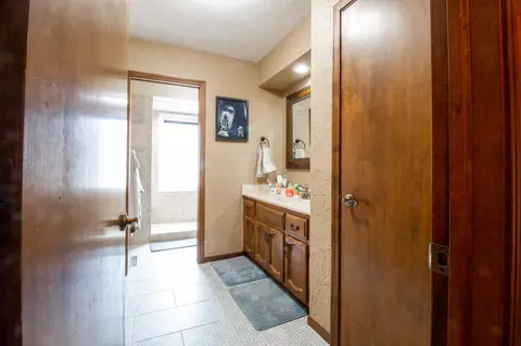 Entry Way - 8420 Interlochen Dr, Nixa, MO 65714 photo 2 of 4
