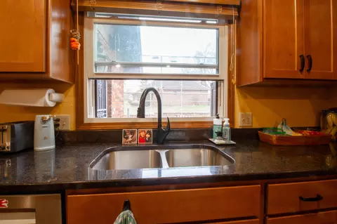 Kitchen - 8420 Interlochen Dr, Nixa, MO 65714 photo 2 of 2