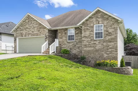 Exterior - 4418 W State St, Springfield, MO 65802 photo 2 of 6