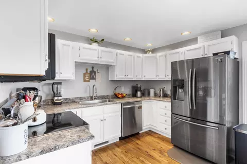 Kitchen - 4418 W State St, Springfield, MO 65802 photo 2 of 2