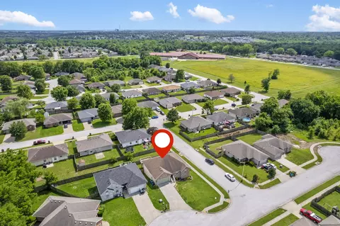 View/Area - 4418 W State St, Springfield, MO 65802 photo 1 of 3
