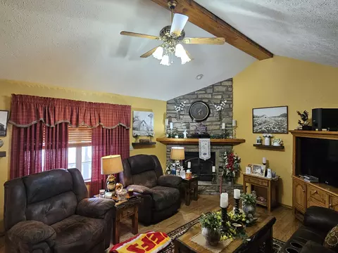 202 W Santee St, Wheaton, MO 64874 photo 2