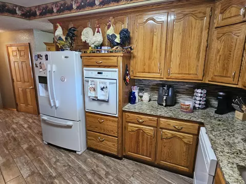 202 W Santee St, Wheaton, MO 64874 photo 7