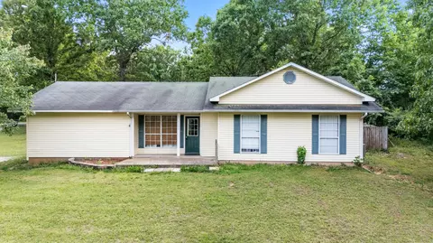 7299 Private Rd 1830, West Plains, MO 65775