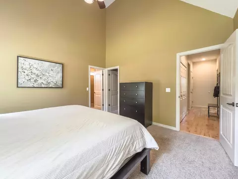 Bedroom - 555 E Farm Road 84, Springfield, MO 65803 photo 3 of 5
