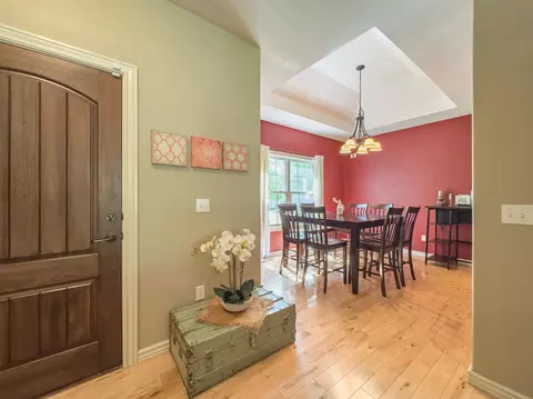 Entry Way - 555 E Farm Road 84, Springfield, MO 65803 photo 1 of 4