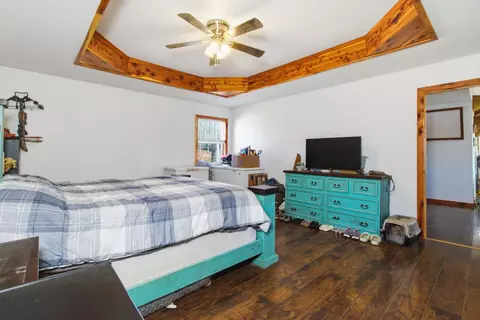 Bedroom - 1404 County Road 154, Brixey, MO 65618 photo 2 of 7