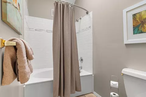 Bath - 195 Meadow Brook Ln #3-5, Branson, MO 65616 photo 2 of 4