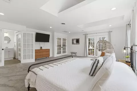 Bedroom - 1834 S Jefferson Ave, Springfield, MO 65807 photo 4 of 4