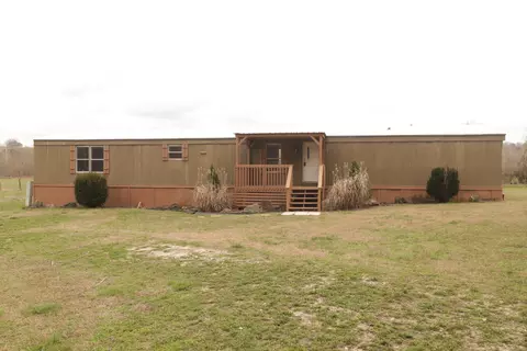 349 Howell Dr, Taneyville, MO 65759