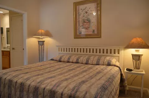 Bedroom - 300 Glory Rd #1, Branson, MO 65616 photo 3 of 3