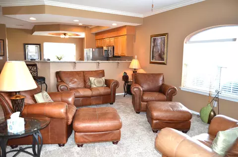Living - 300 Glory Rd #1, Branson, MO 65616 photo 2 of 4