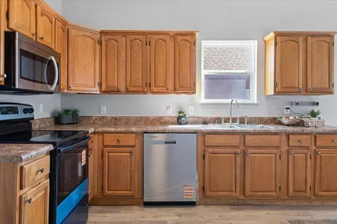 Kitchen - 1123 E Blaine St, Springfield, MO 65803 photo 2 of 4