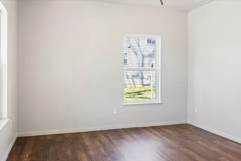 Other - 1123 E Blaine St, Springfield, MO 65803 photo 2 of 4