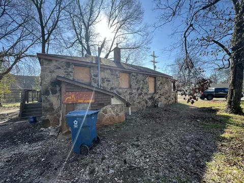 Other - 2545 E Cherry St, Springfield, MO 65802 photo 3 of 4