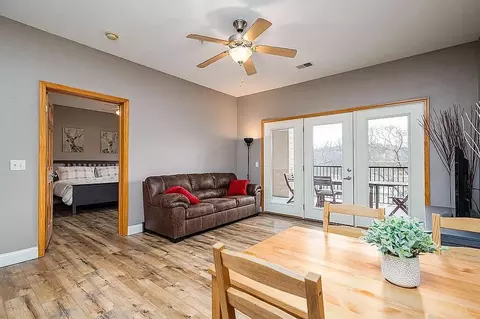 Living - 80 Celebration Cove Cir, Branson, MO 65616 photo 3 of 3