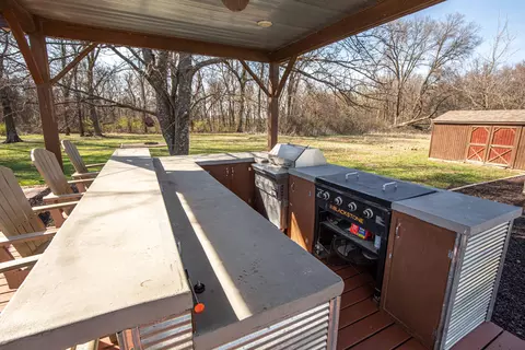 Exterior - 222 SE 30th Rd, Lamar, MO 64759 photo 4 of 20