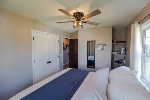 Bedroom - 222 SE 30th Rd, Lamar, MO 64759 photo 2 of 7