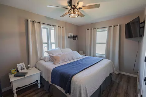Bedroom - 222 SE 30th Rd, Lamar, MO 64759 photo 1 of 7