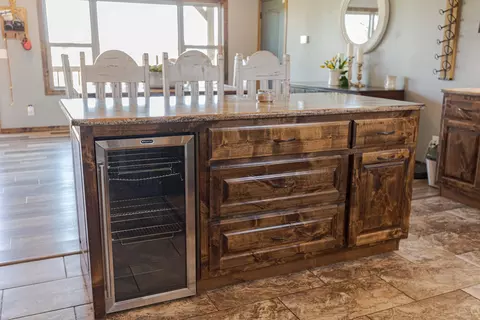 Kitchen - 222 SE 30th Rd, Lamar, MO 64759 photo 6 of 6
