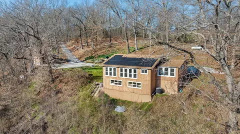 Exterior - 300 Summit Ln, Noel, MO 64854 photo 2 of 9