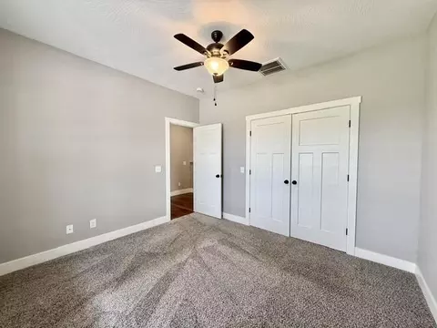 Bedroom - 1165 W Gaslight Dr, Springfield, MO 65810 photo 6 of 11