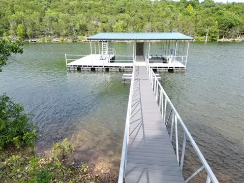 View/Area - 27284 Cimarron Dr, Eagle Rock, MO 65641 photo 9 of 10