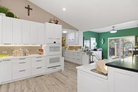 Kitchen - 149 Timber Trl, Branson, MO 65616 photo 1 of 5