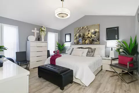 Bedroom - 149 Timber Trl, Branson, MO 65616 photo 1 of 5
