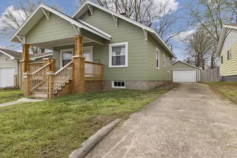2111 N Rogers Ave, Springfield, MO 65803