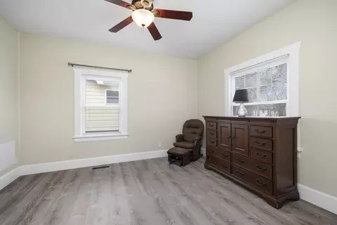 2111 N Rogers Ave, Springfield, MO 65803 photo 9