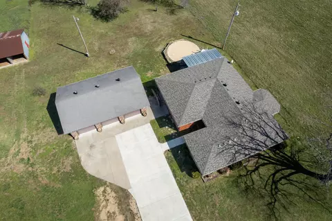 686 Grady Rd, Forsyth, MO 65653 photo 2
