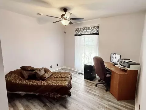 Bedroom - 2004 N Lynn St, Nevada, MO 64772 photo 6 of 13