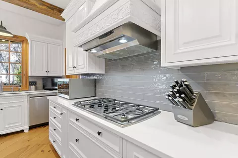 Kitchen - 6221 S Bluff Ridge Rd, Ozark, MO 65721 photo 3 of 7
