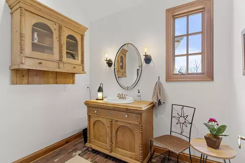 Bath - 6221 S Bluff Ridge Rd, Ozark, MO 65721 photo 1 of 8