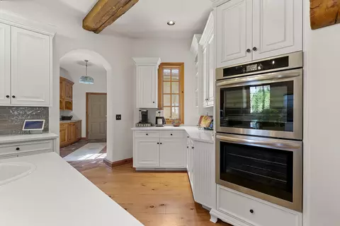 Kitchen - 6221 S Bluff Ridge Rd, Ozark, MO 65721 photo 6 of 7