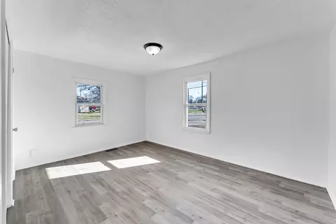 939 N Brown Ave, Springfield, MO 65802 photo 22