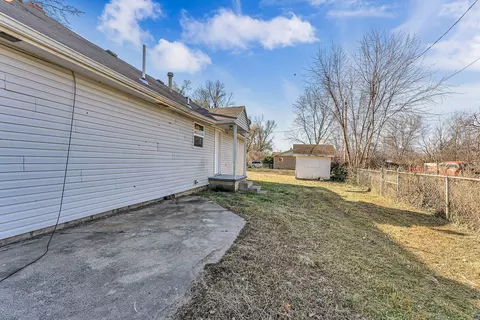 939 N Brown Ave, Springfield, MO 65802 photo 8