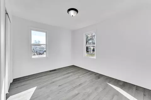 939 N Brown Ave, Springfield, MO 65802 photo 18