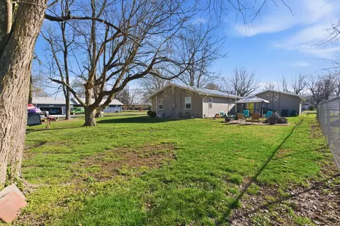 720 E Burford St, Marshfield, MO 65706 photo 24