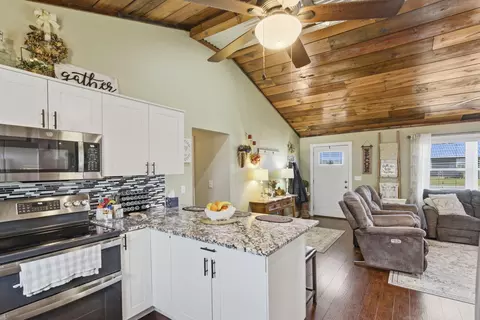 720 E Burford St, Marshfield, MO 65706 photo 12