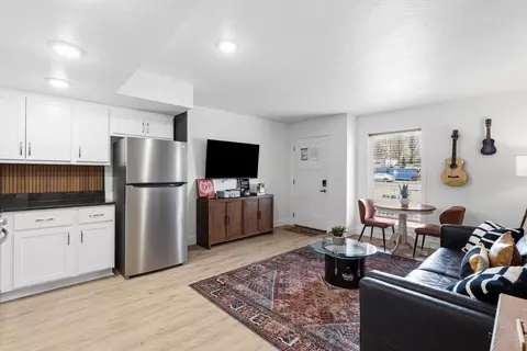 403 Veterans Blvd #15, Branson, MO 65616 photo 5